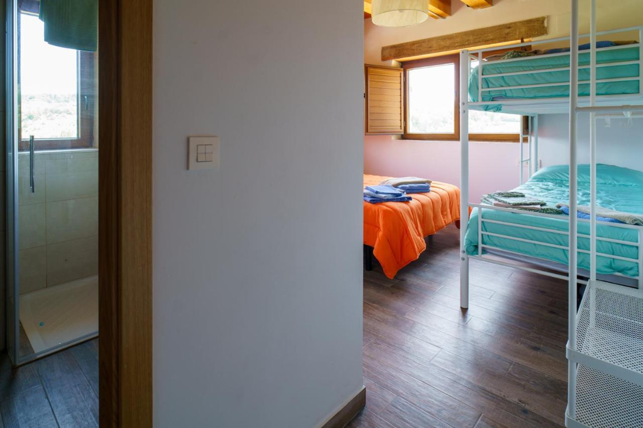 Penzion Casa Baramban Lasaosa Exteriér fotografie