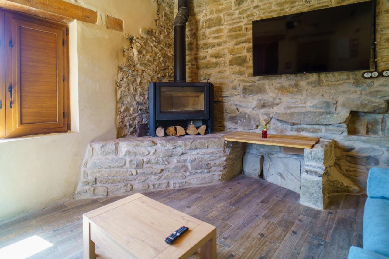 Penzion Casa Baramban Lasaosa Exteriér fotografie